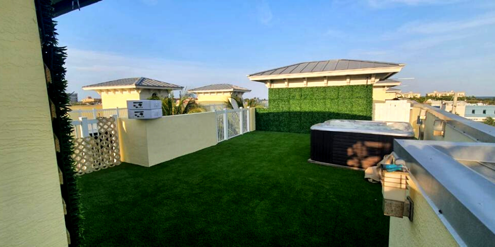 Green Balcony & Rooftops