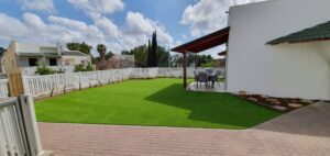 how to maintain artificial turf